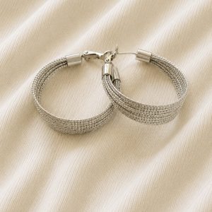 The BELLA Earring